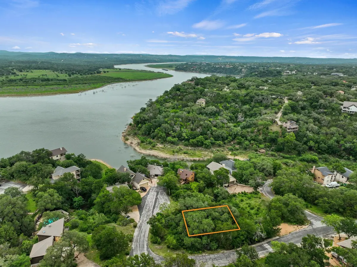 100 Center Cove Iii Loop, Spicewood, TX 78669 - #1