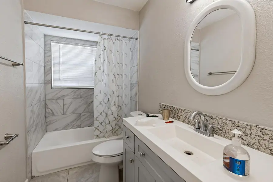 4709 Baton Rouge St, Houston, TX 77028 - #3