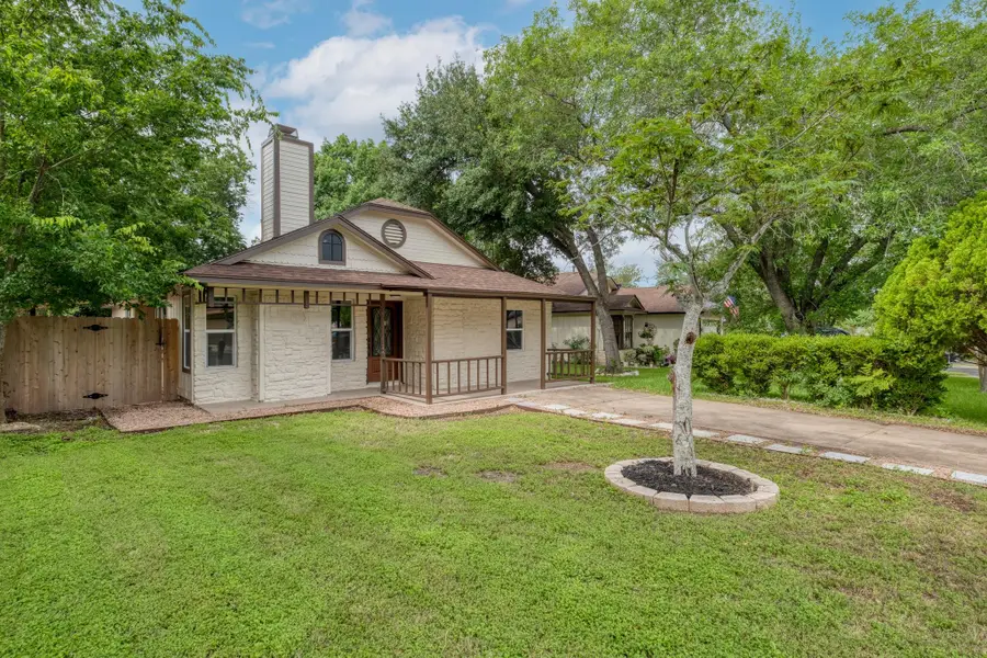 905 Wickfield Ln, Austin, TX 78753 - #2