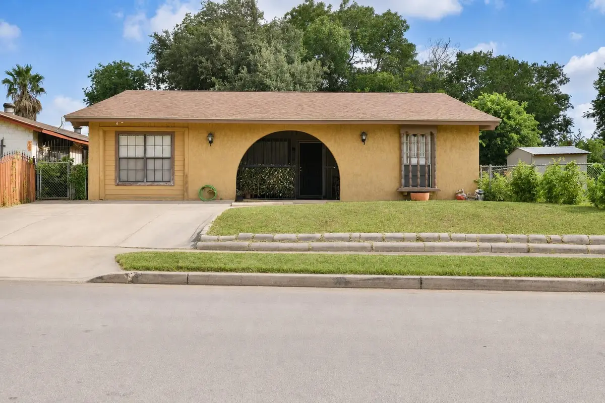 1011 S Brownleaf St, San Antonio, TX 78227 - #1