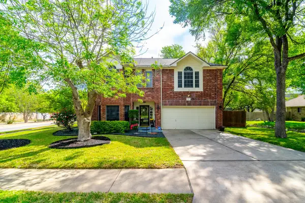 805 Oak Park Dr, Round Rock, TX 78681