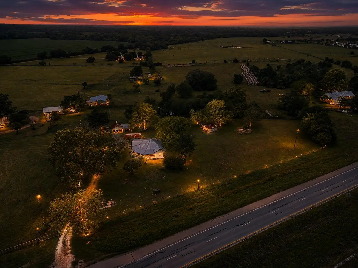 5612 Hwy 71 E, Smithville, TX 78957 - #1
