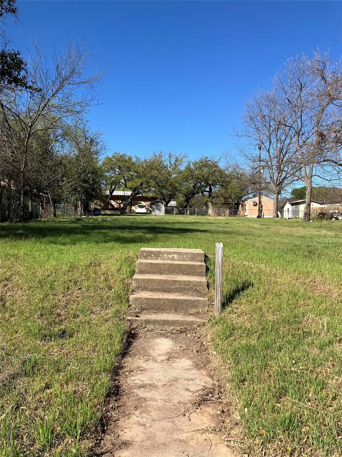 106 S Race St, Lampasas, TX 76550 - #1