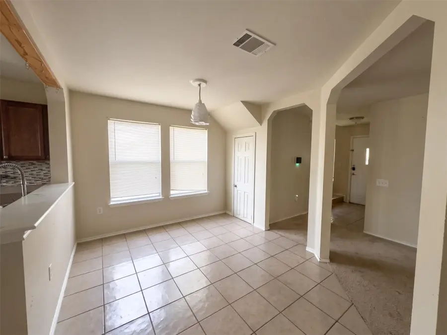12512 La Paz Ln, Del Valle, TX 78617 - #2