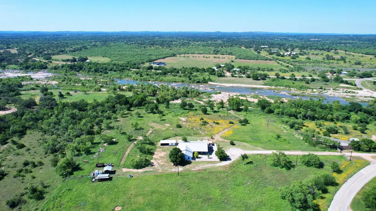 19811 W Ranch Road 152 Rd, Llano South, TX 78643 - #1