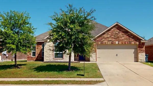 1531 Twin Estates Dr, Kyle, TX 78640