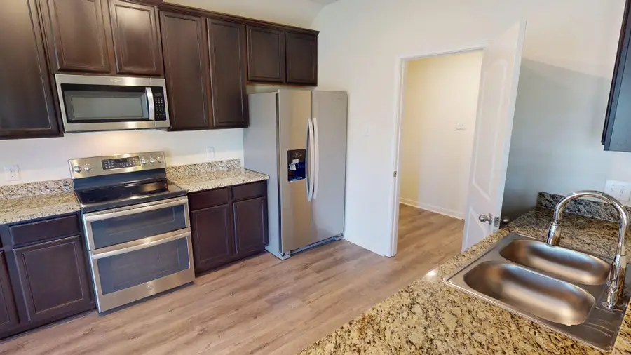 1531 Twin Estates Dr, Kyle, TX 78640 - #3