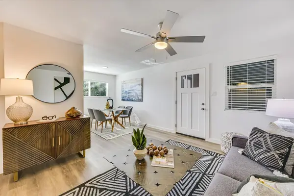 3703 Harmon Ave #205, Austin, TX 78705