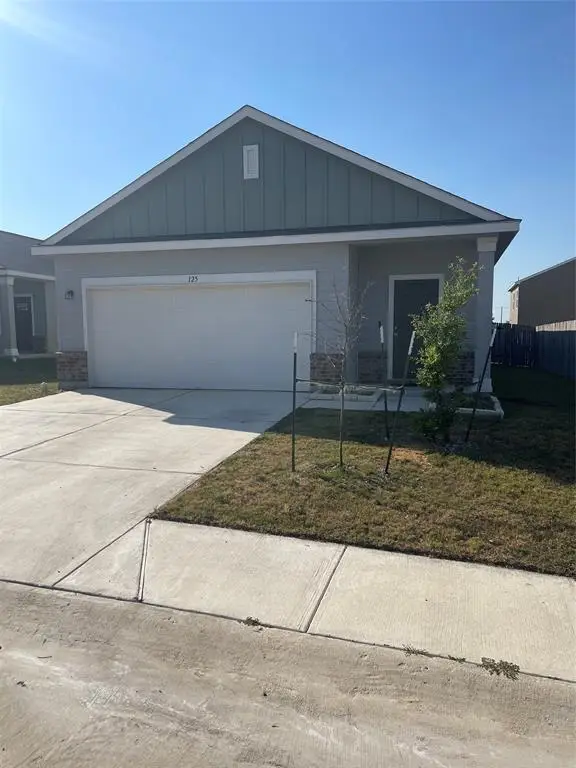 125 Peony Ln, Jarrell, TX 76537 - Image #1