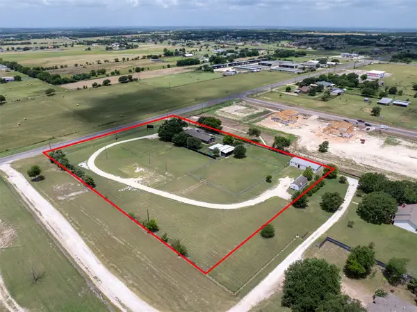 5327 Old Lorena Rd, Lorena, TX 76655