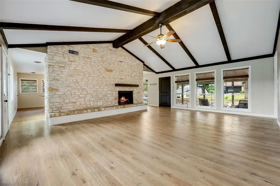 5405 Country Club Dr, Lago Vista, TX 78645 - #3