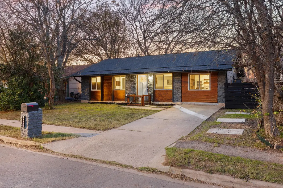 6904 Cherry Meadow Dr, Austin, TX 78745 - Image #1