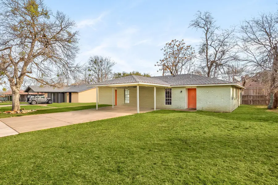 1901 Magnolia Dr, Round Rock, TX 78664 - #2