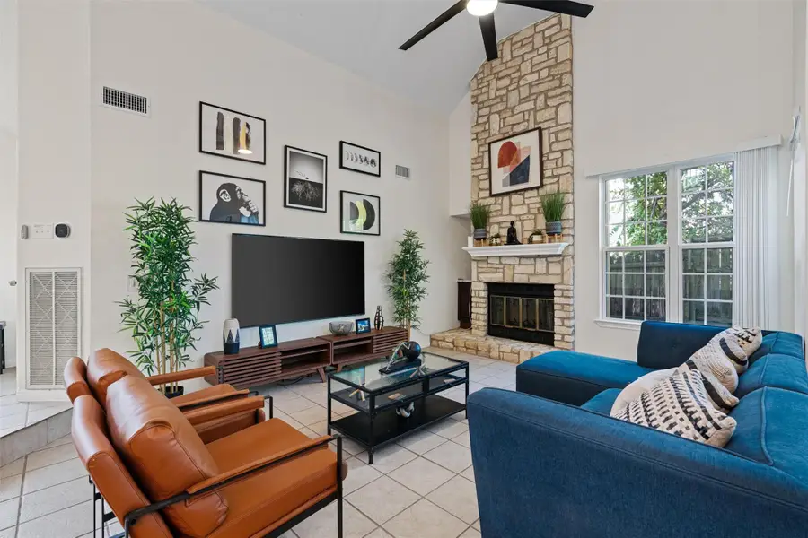 2010 Cervin Blvd, Austin, TX 78728 - Image #3