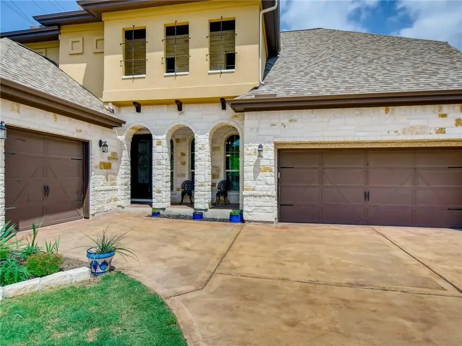 215 Woodlands Ct, Lakeway, TX 78738 - #3