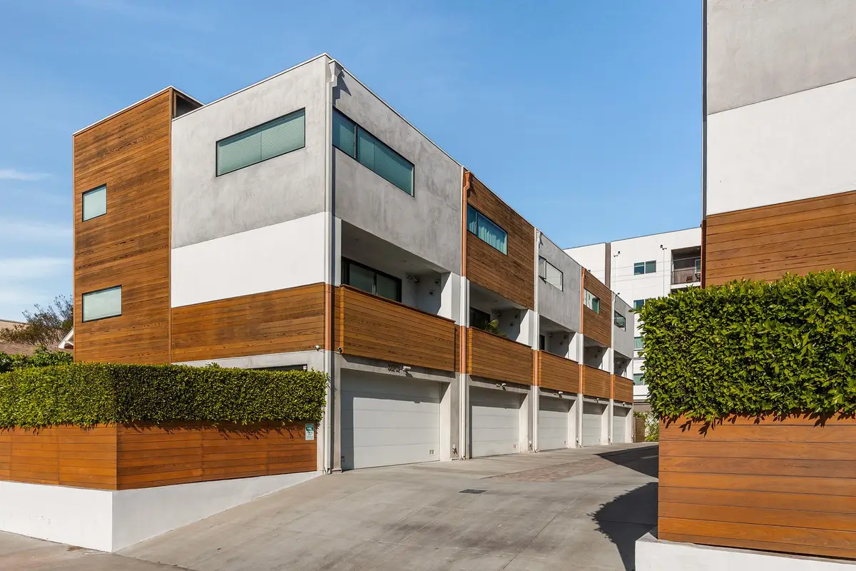 860 1/2 S Wilton Pl, Los Angeles, CA 90005 - #1