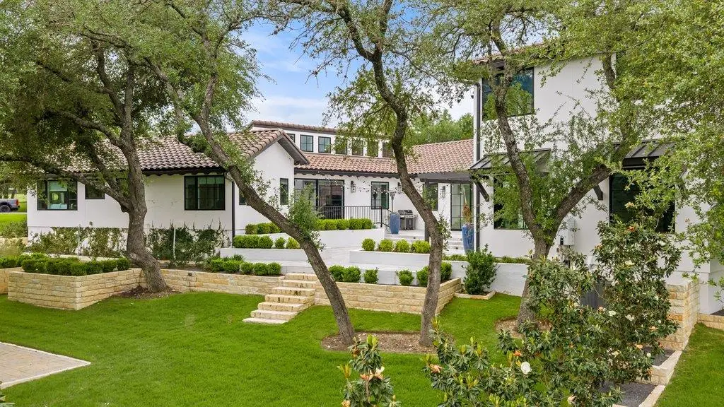 28 Club Estates Pkwy, Austin, TX 78738 - #1