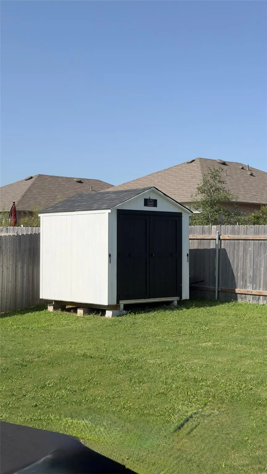 908 Gerardia Ct, Seguin, TX 78155 - #3