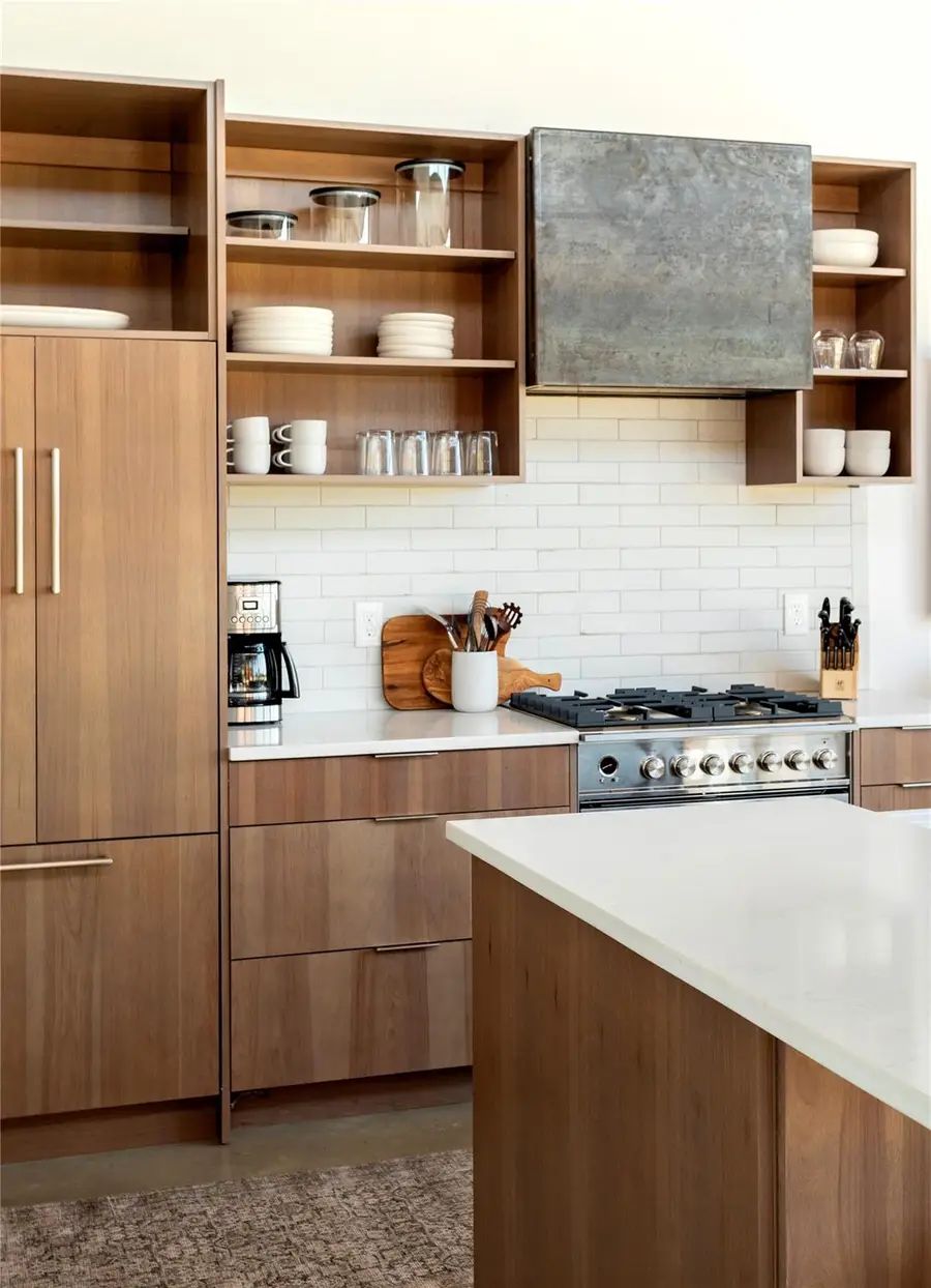 9361 W Us Highway 290 #Lantana, Hye, TX 78635 - #3