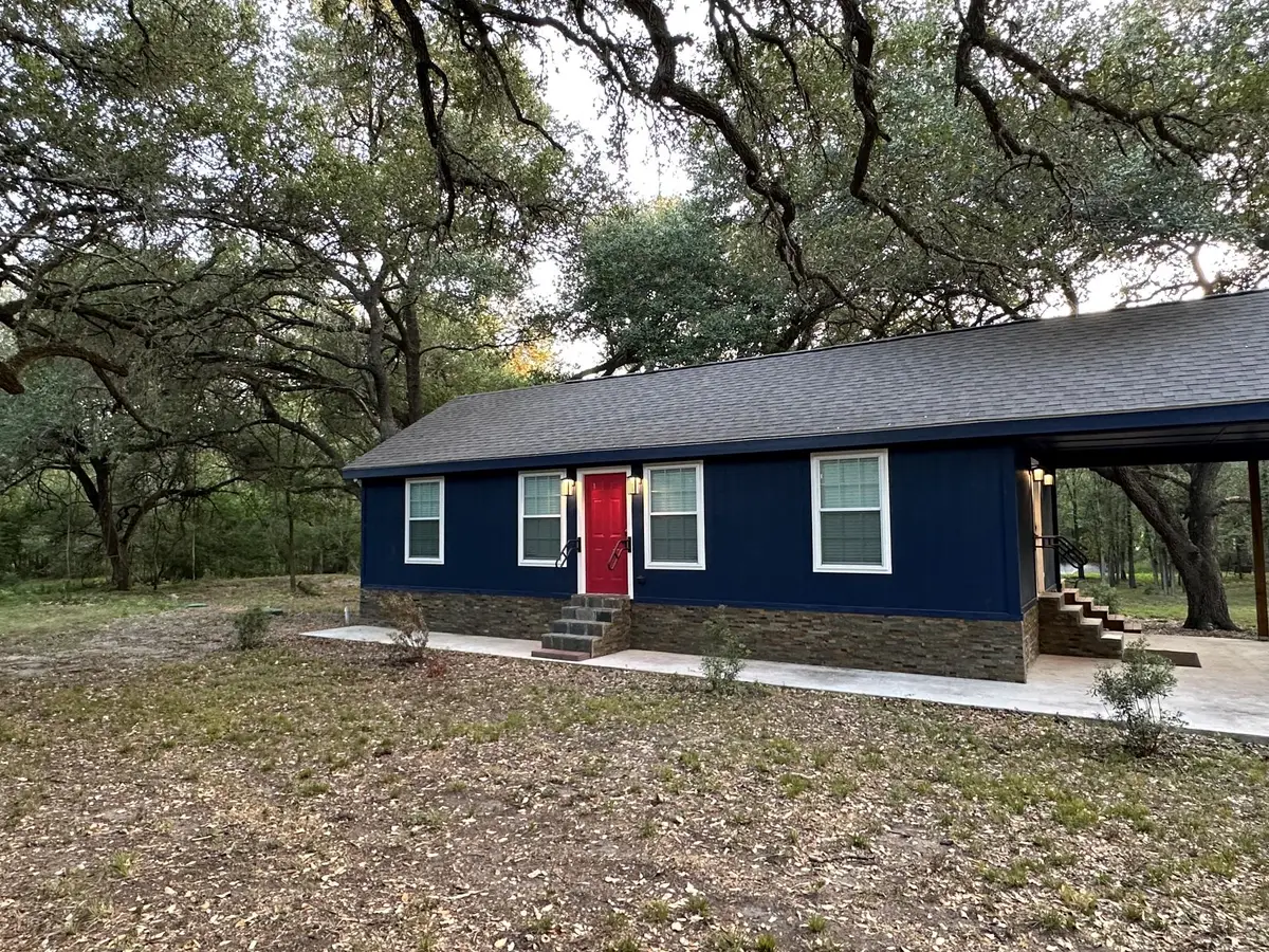 4900 Krischke Rd, Schulenburg, TX 78956 - #1