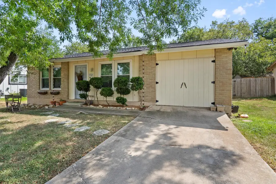 3303 Plantation Rd, Austin, TX 78745 - #3