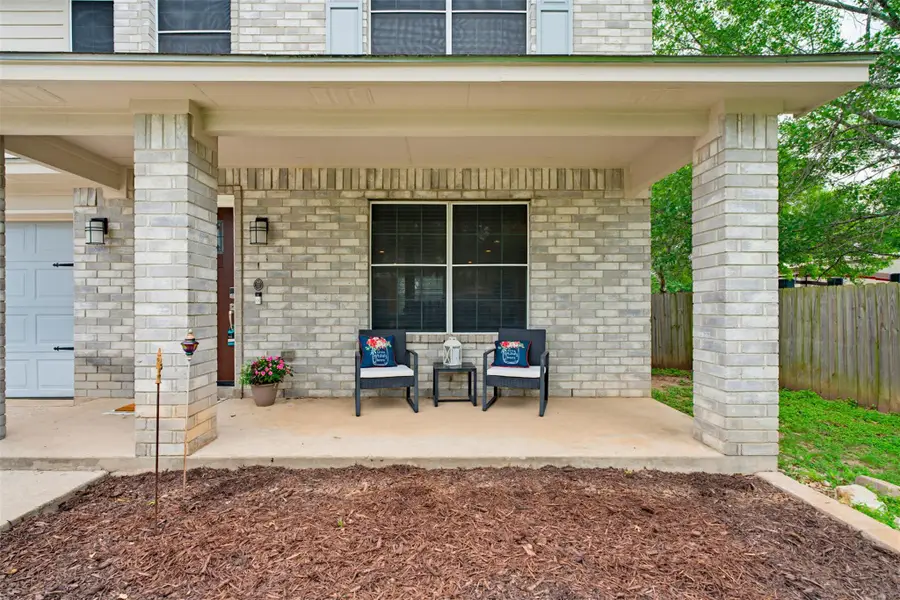 369 S Kates Cv, Buda, TX 78610 - #3
