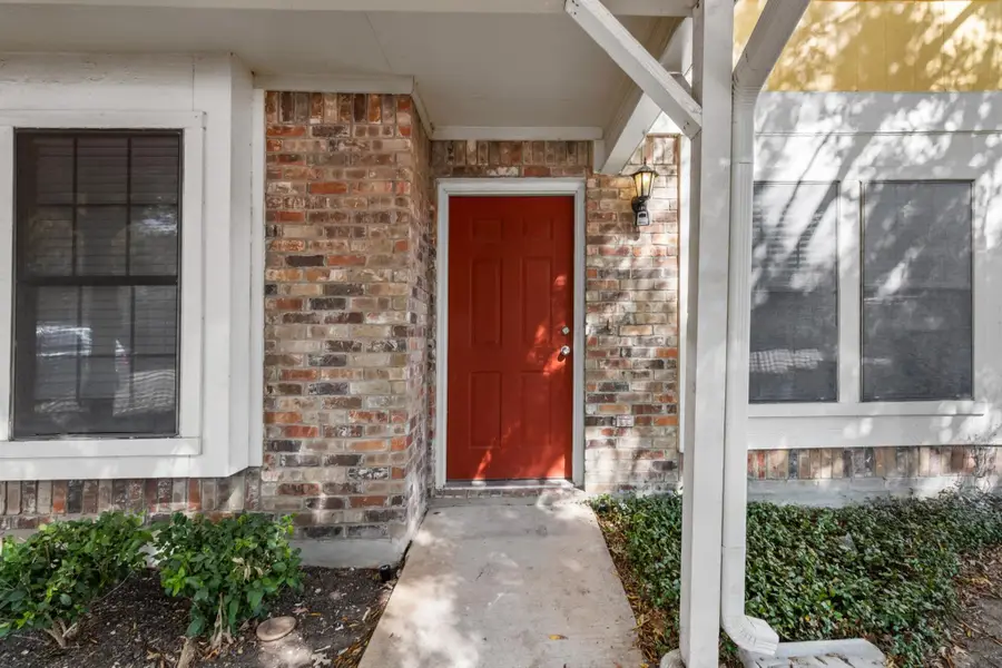 11901 Swearingen Dr #110, Austin, TX 78758 - Image #3