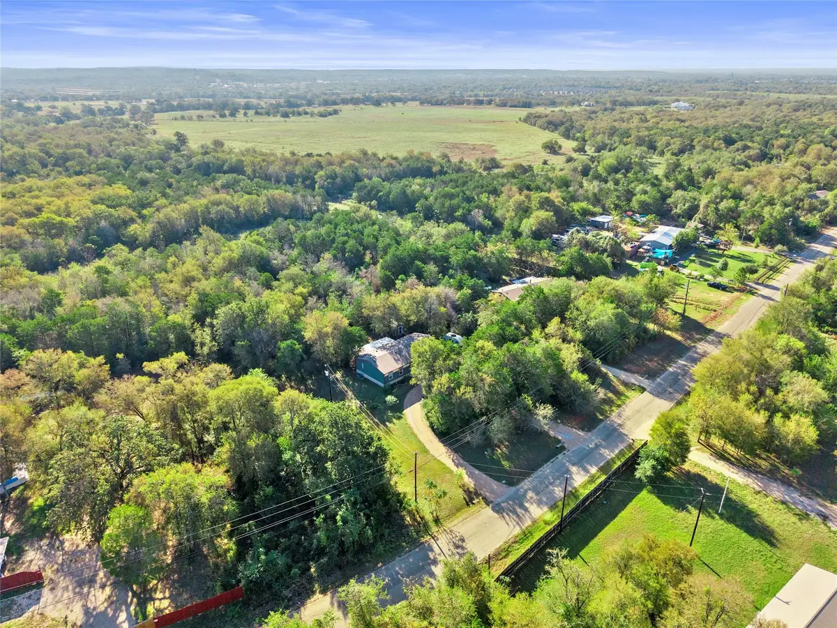 251 Smith Rd, Bastrop, TX 78602 - #1