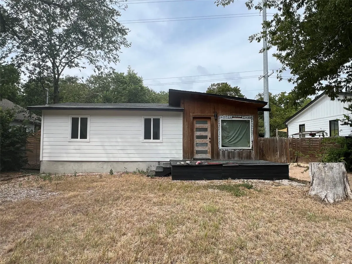 1144 Richardine Ave, Austin, TX 78721 - #1