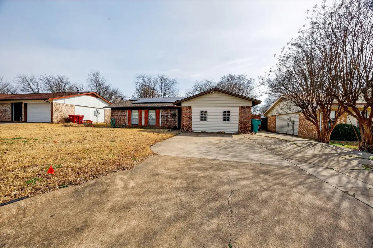 314 Utah St, Sherman, TX 75090 - #1