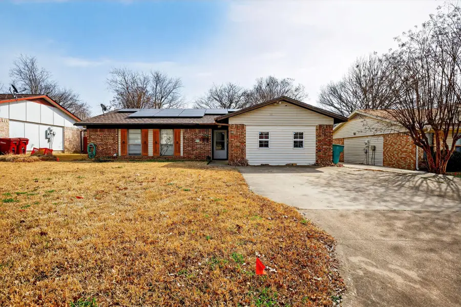 314 Utah St, Sherman, TX 75090 - #2