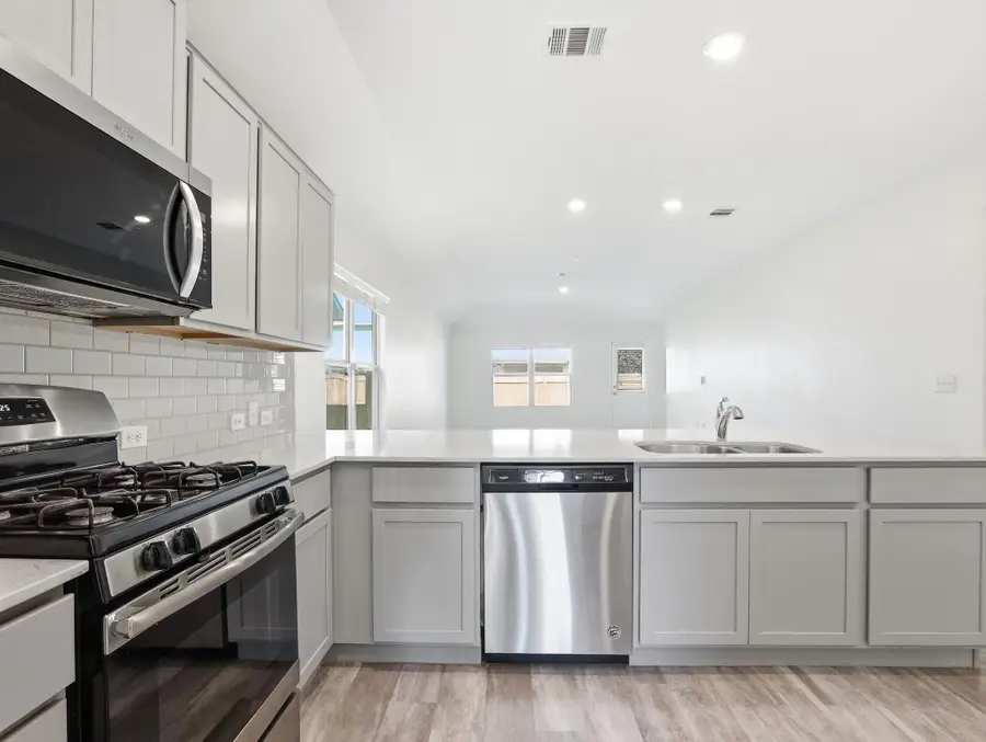 5900 Bell Tower Ln, Austin, TX 78747 - #3