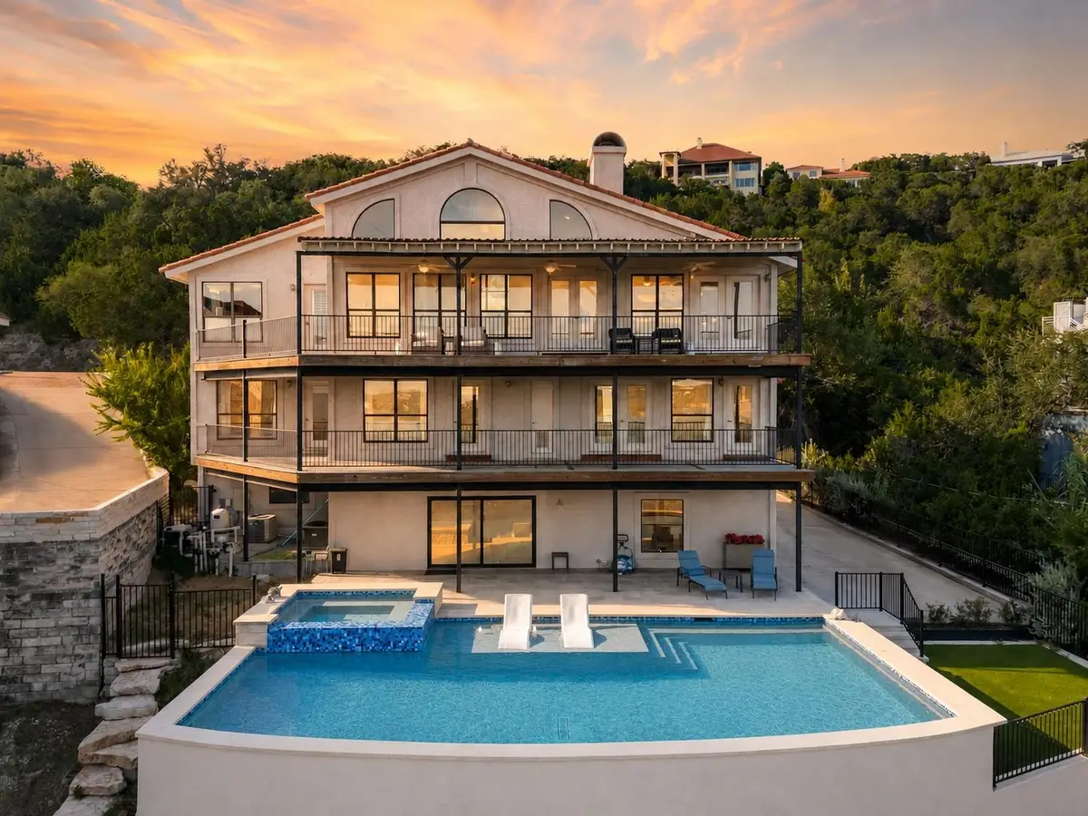 13805 Skyline Dr, Austin, TX 78732 - #1