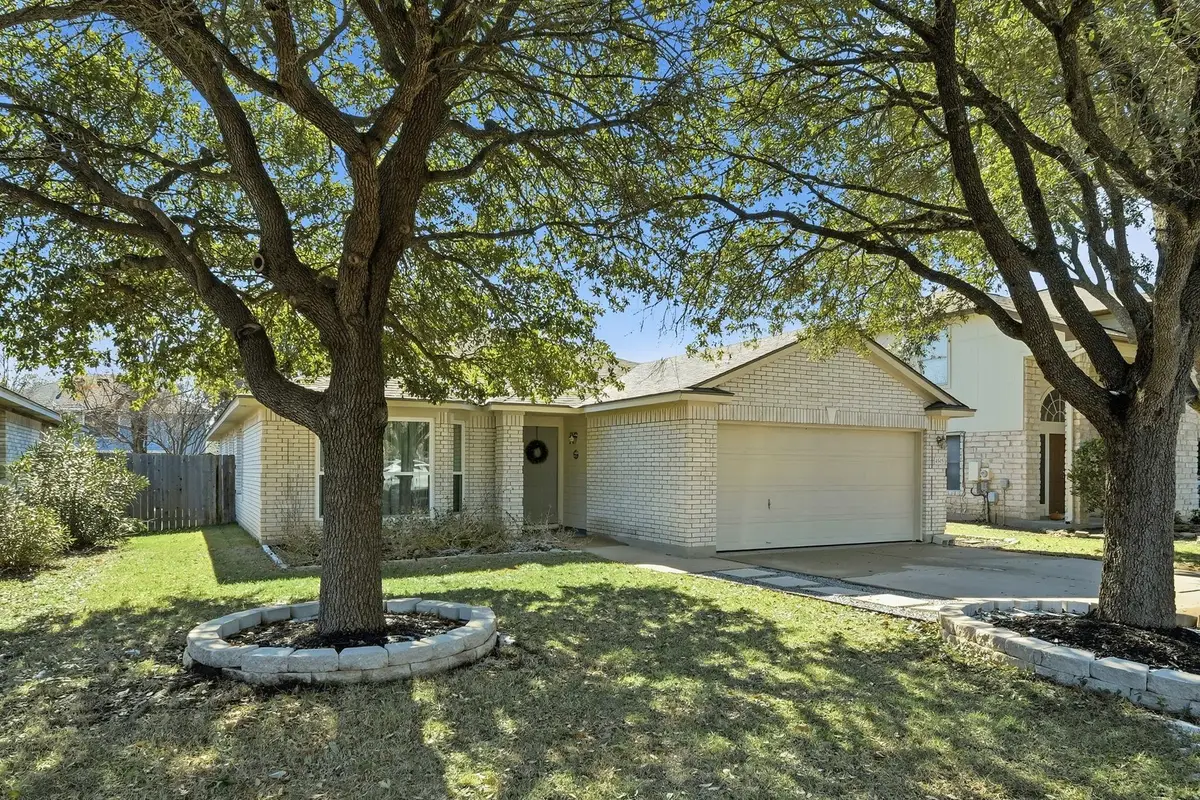 4505 Hoffman Dr, Austin, TX 78749 - Image #1
