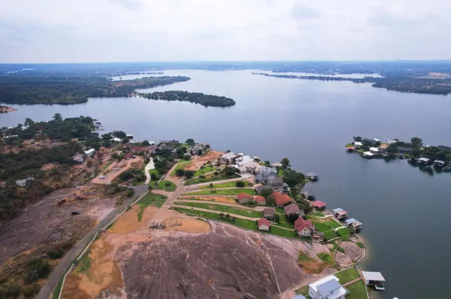 1534 Hill Top Dr, Granite Shoals, TX 78654 - Image #2