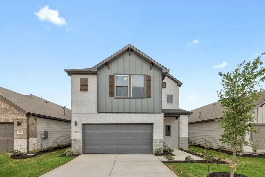 440 Lucky Ave, Elgin, TX 78621 - #2