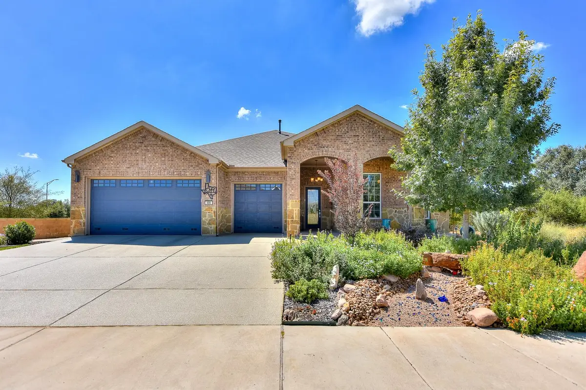 400 Iron Rail Ln, Georgetown, TX 78633 - #1