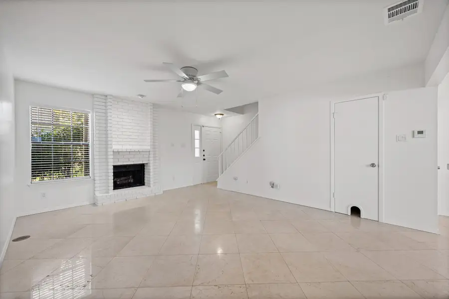 8400 Jamestown Dr #226, Austin, TX 78758 - #3