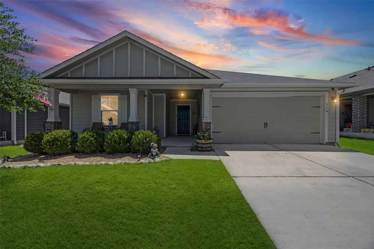 316 Cassandra Dr, Hutto, TX 78634 - #1
