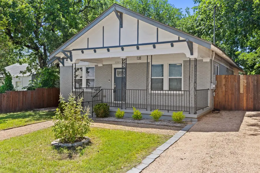 3203 E 18th St, Austin, TX 78721 - #3