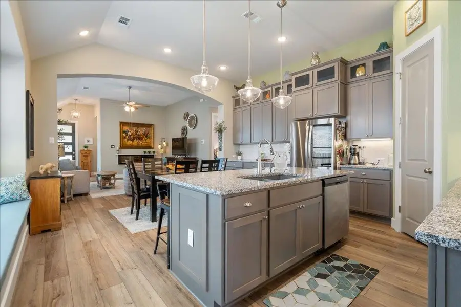 7912 Prairie Rye Dr, Lago Vista, TX 78645 - #2