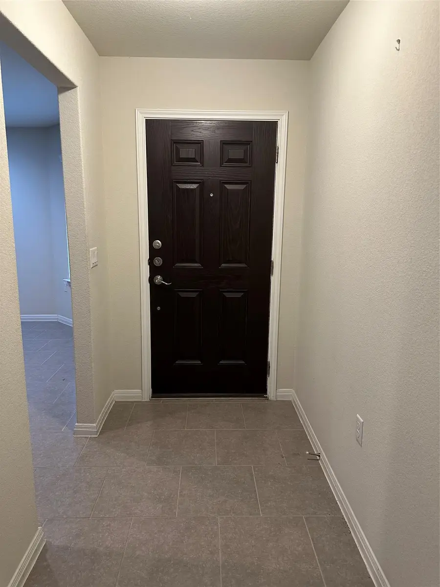 410 Holiday Creek Lane Holiday Creek Ln, Georgetown, TX 78633 - #2