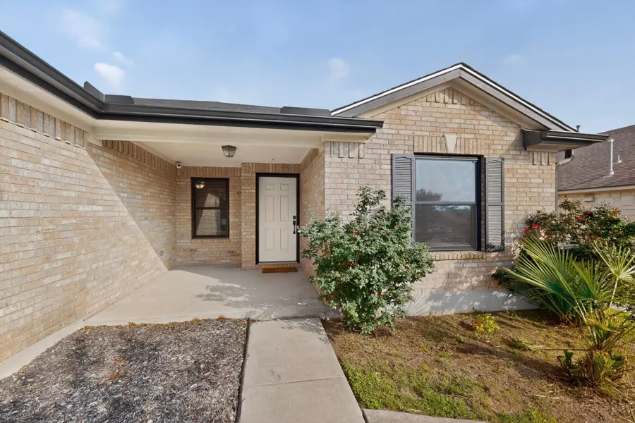 211 Silverado Dr, Kyle, TX 78640 - #3