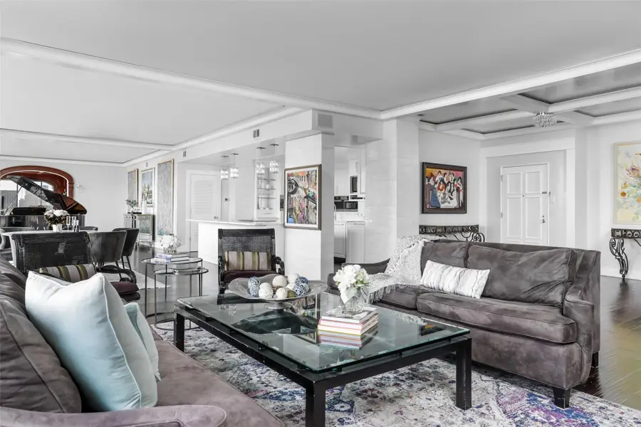 1801 Lavaca St #12GHJ, Austin, TX 78701 - #2