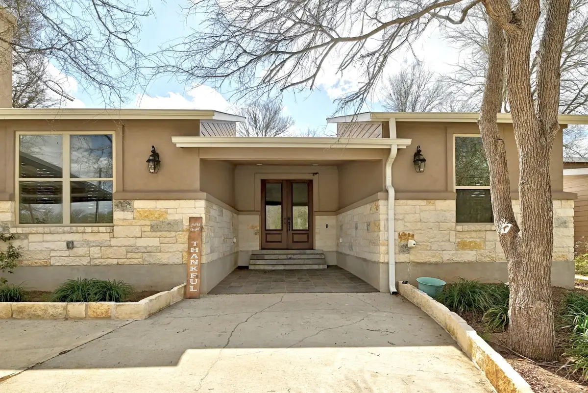 2247 Old Highway 20, McDade, TX 78650 - #1