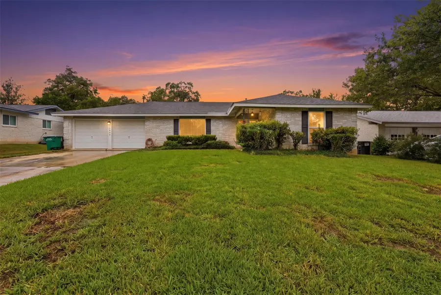 3023 Manila Dr, San Antonio, TX 78217 - #2