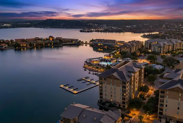 1001 The Cape Rd #16, Horseshoe Bay, TX 78657