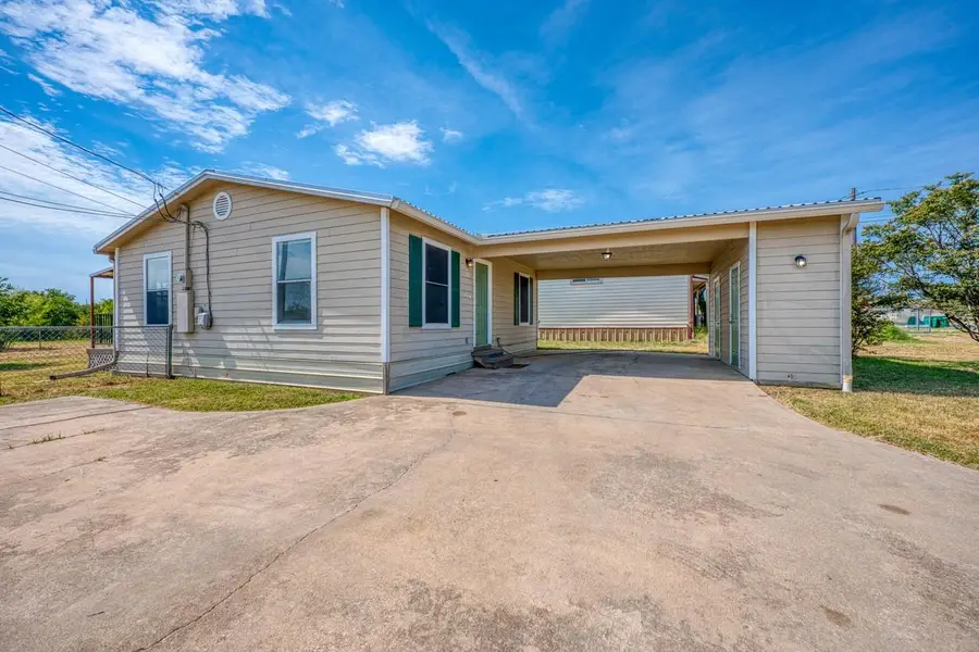 301 S Avenue S, Marble Falls, TX 78654 - Image #2