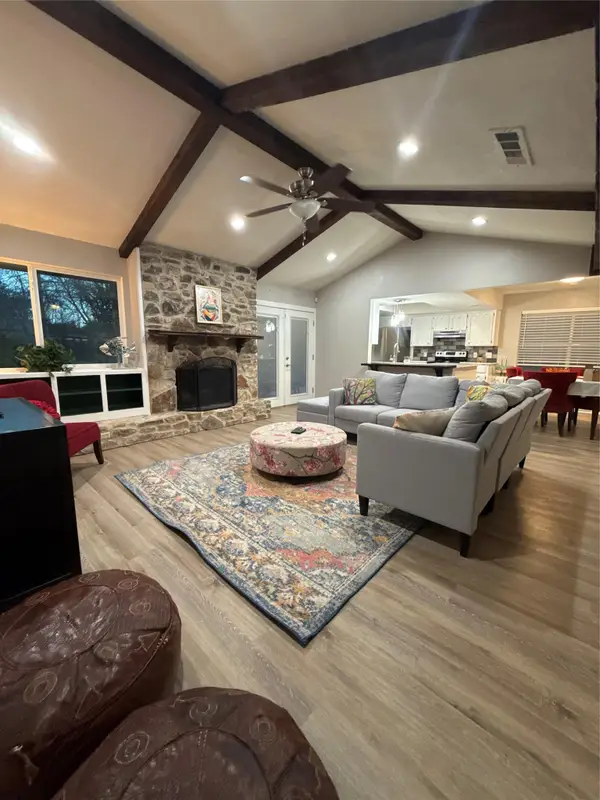 9511 Meadowheath Dr, Austin, TX 78729