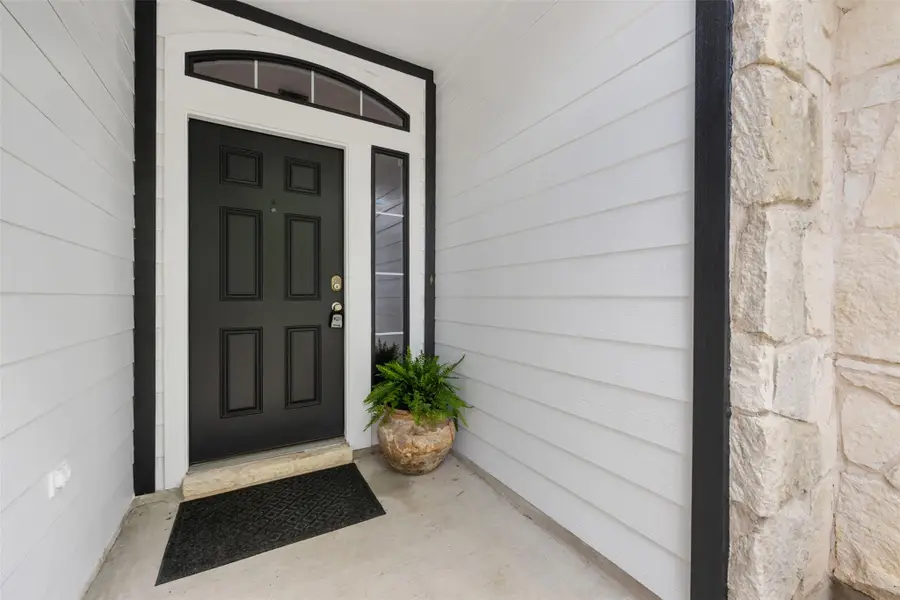 102 Anderson St, Hutto, TX 78634 - #3